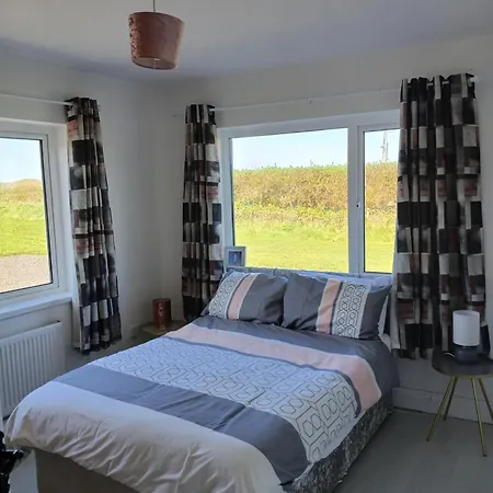 Baywatch, Shannon River View * Kilkee