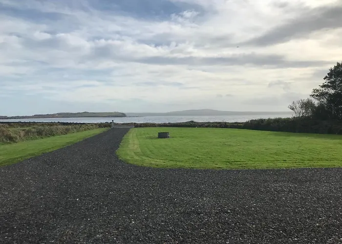 בית נופש Baywatch, Shannon River View קילקי