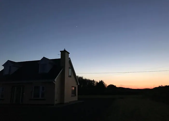 Baywatch, Shannon River View בית נופש *