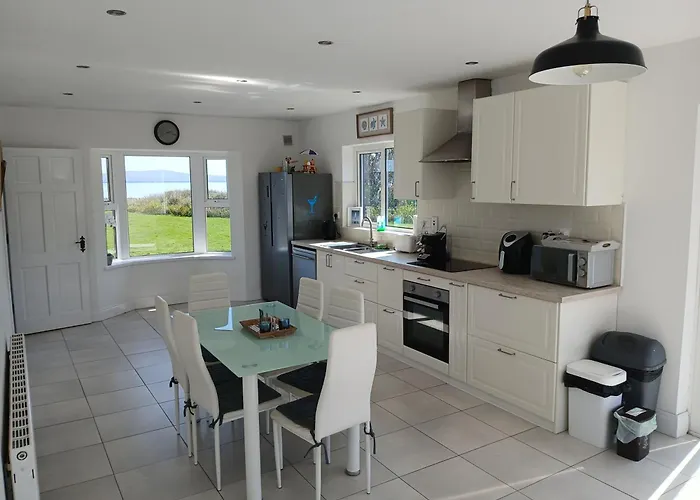 Baywatch, Shannon River View קילקי