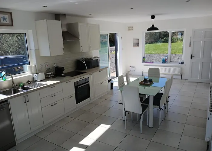 Baywatch, Shannon River View