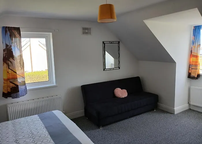 Baywatch, Shannon River View בית נופש *